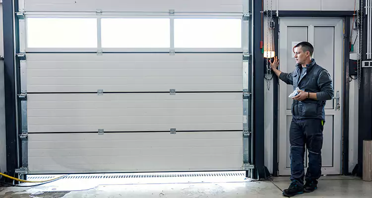 Modern Overhead Door Repair in Palm Valley, FL