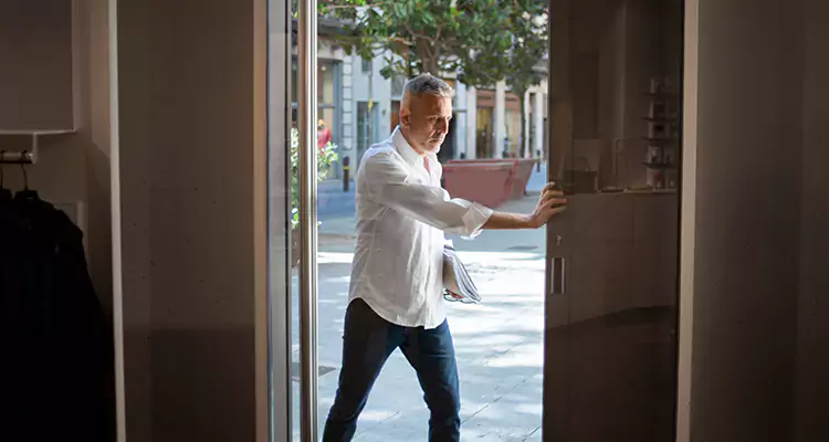 Reliable Pella Patio Door Repair Services for Opening Issues in Palm Valley, FL